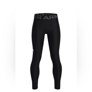 Black Under Armour size SMALL heat gear base layer leggings